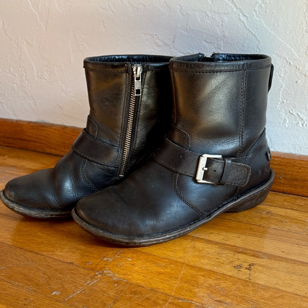 UGG Black Leather Boots with Buckle